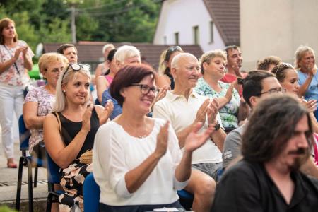 OBČINSKO PRIZNANJE ZA DVA DIRIGENTA, HIŠNIKA, MEDICINSKO SESTRO, ZGODOVINARJA IN PEVSKI ZBOR 28